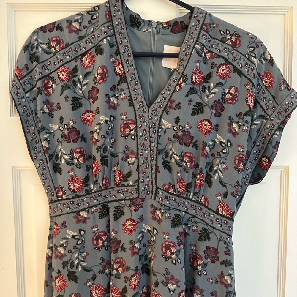 Gal Meets Glam Midi Dress